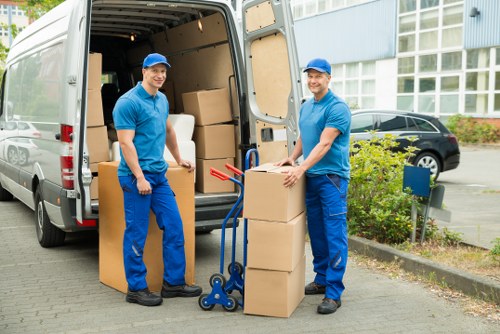 Terms covering liability and item handling in storage